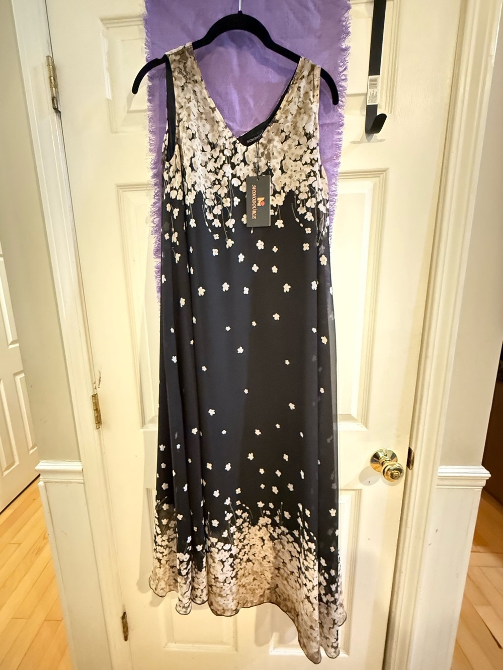 Black Floral Gradient Sleeveless Maxi Dress - Picture 5 of 5